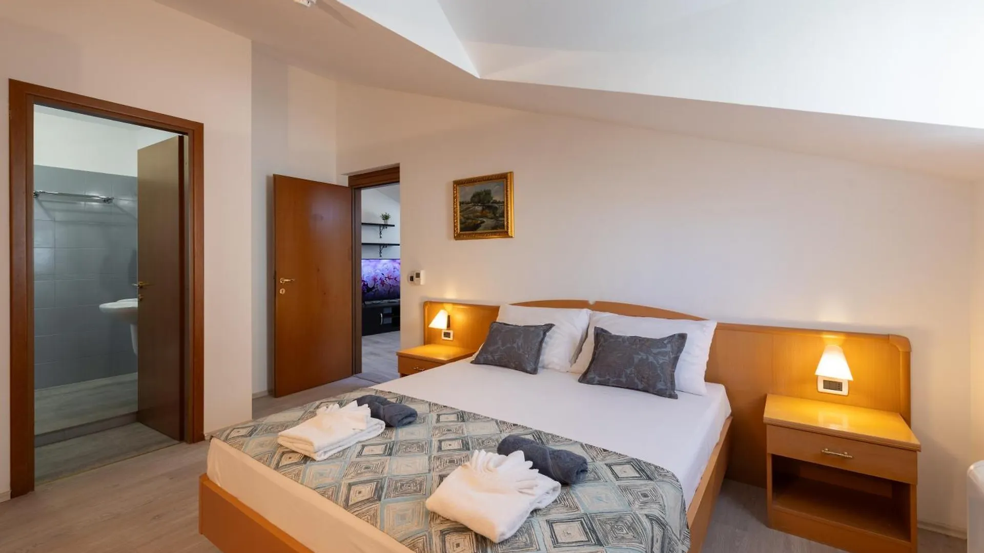 Villa Fontana Trogir 0*,  Croácia
